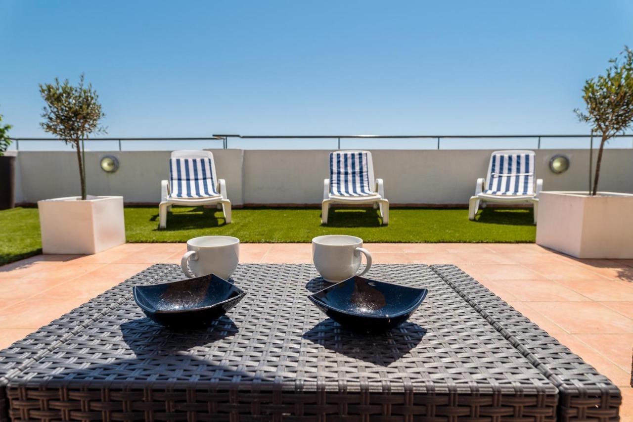 Appartement Makenzy Seaview Penthouse à Larnaca Extérieur photo