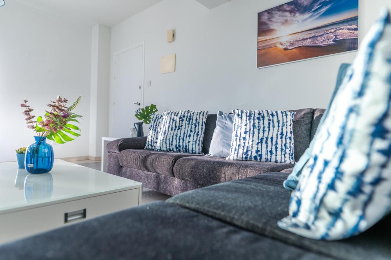 Appartement Makenzy Seaview Penthouse à Larnaca Extérieur photo