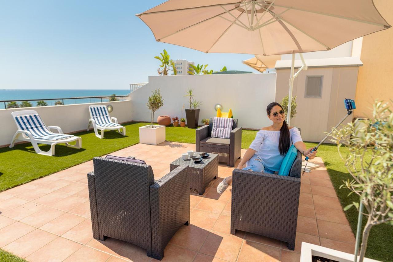 Appartement Makenzy Seaview Penthouse à Larnaca Extérieur photo
