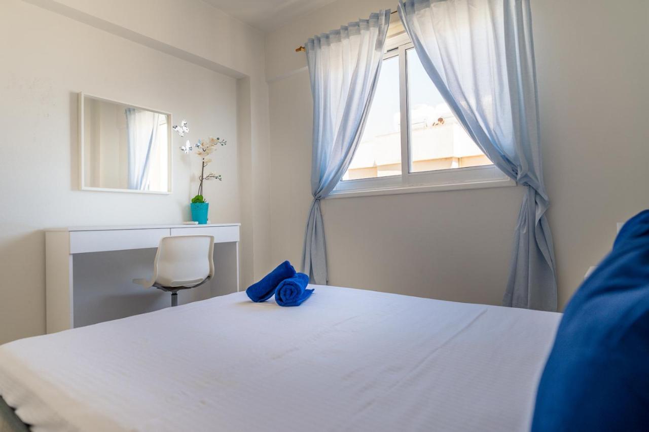Appartement Makenzy Seaview Penthouse à Larnaca Extérieur photo
