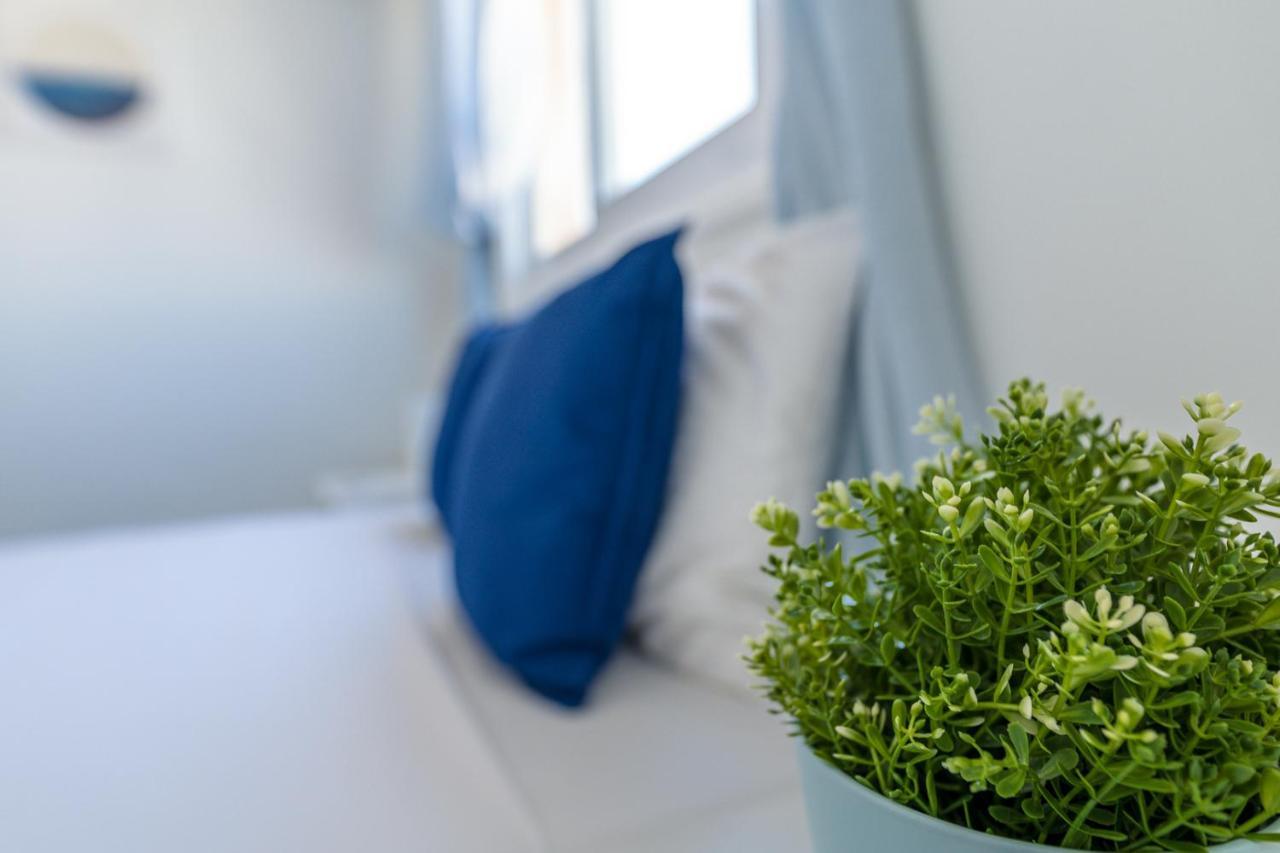 Appartement Makenzy Seaview Penthouse à Larnaca Extérieur photo