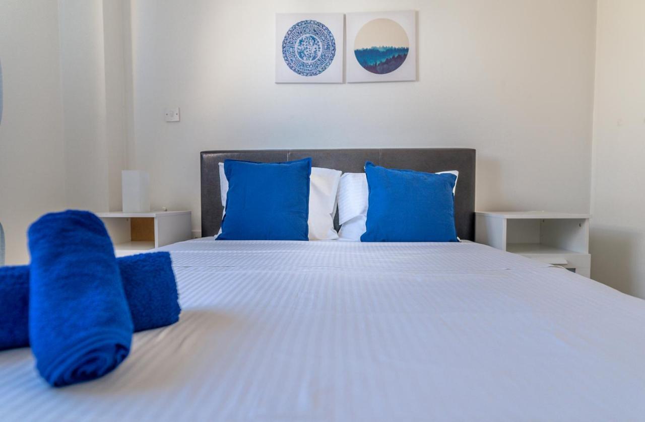 Appartement Makenzy Seaview Penthouse à Larnaca Extérieur photo